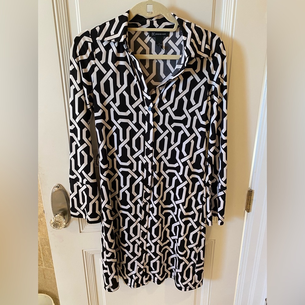 black and white button down dress